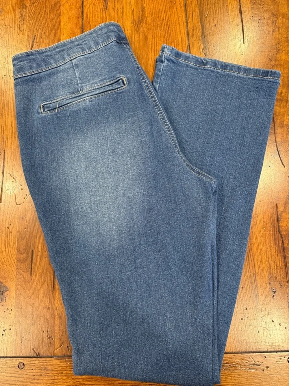 d. jeans Trouser Style Recycled Jeans Size 8 Soft Lived-In Denim
